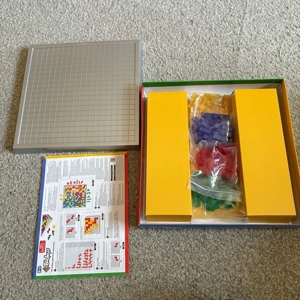 BLOKUS GAME RARE Full Size Edition Mattel Strategy Colorful